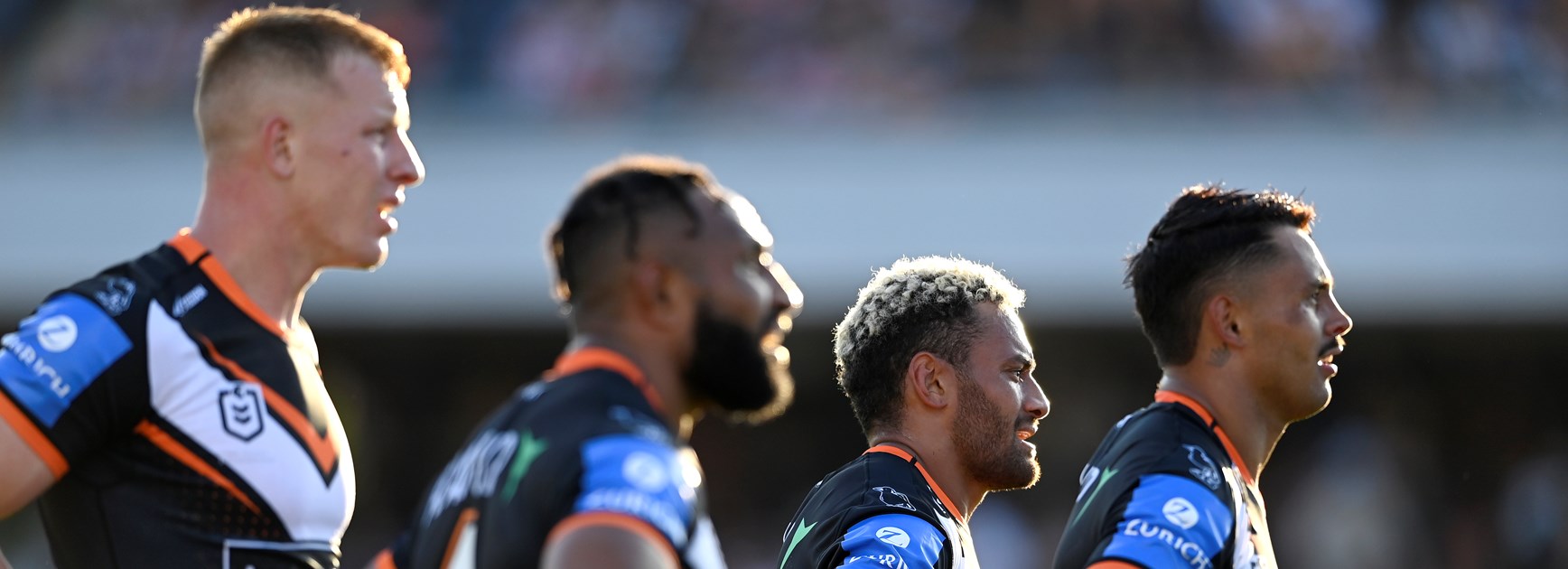 Lomax's leaping helps Dragons hunt down Tigers