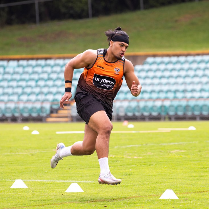 Wests Tigers re-sign young gun