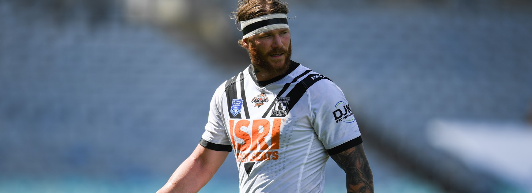 Magpies fight back to down Knights