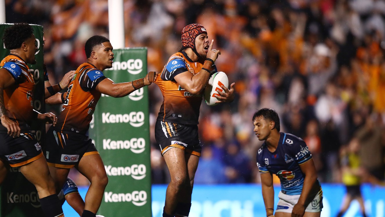 Tigers Victorious in Leichhardt Oval Last Dance