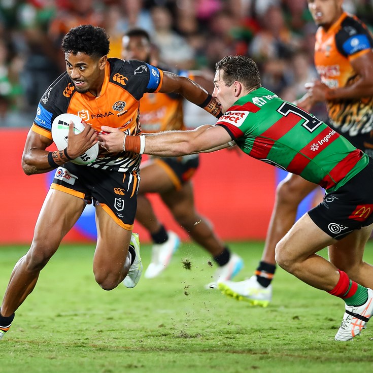 Wests Tigers fall short against Rabbitohs in thriller