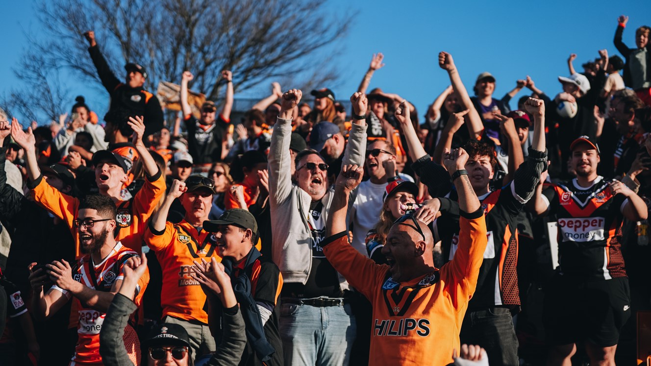The Early Roar: Renew Early, Win Big!