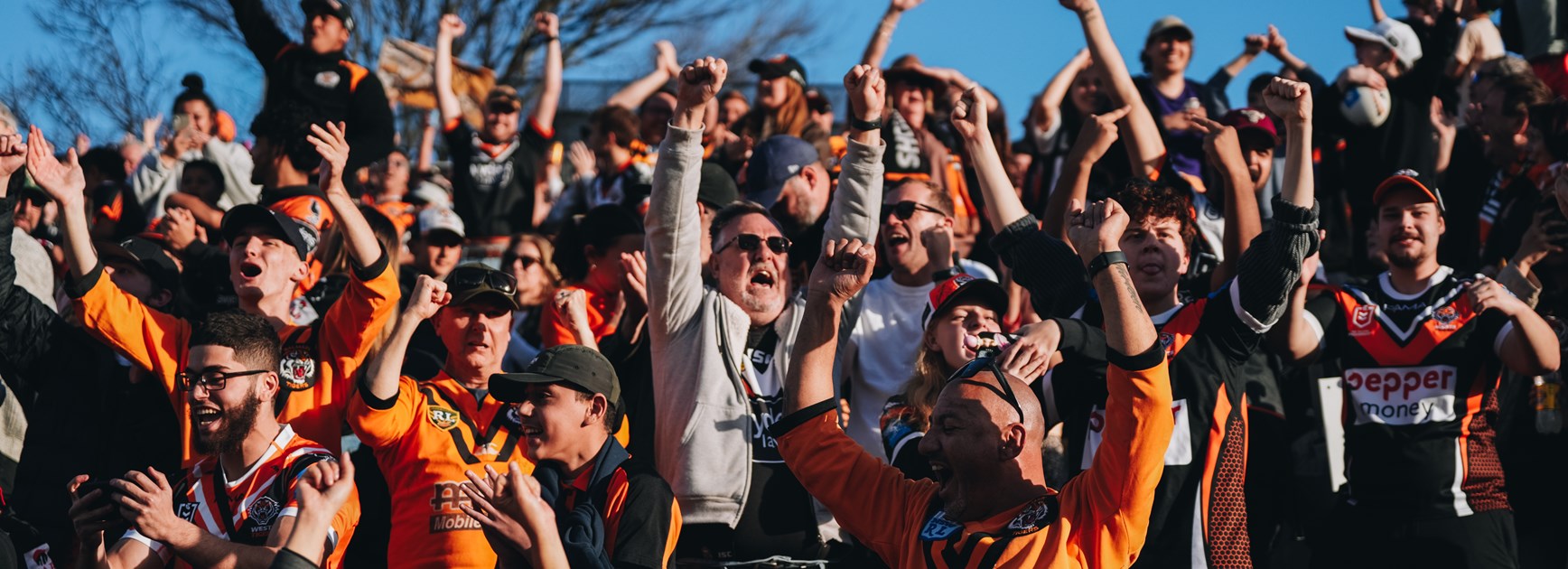 The Early Roar: Renew Early, Win Big!