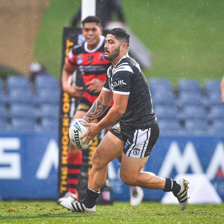 Young Magpies extend winning streak to seven