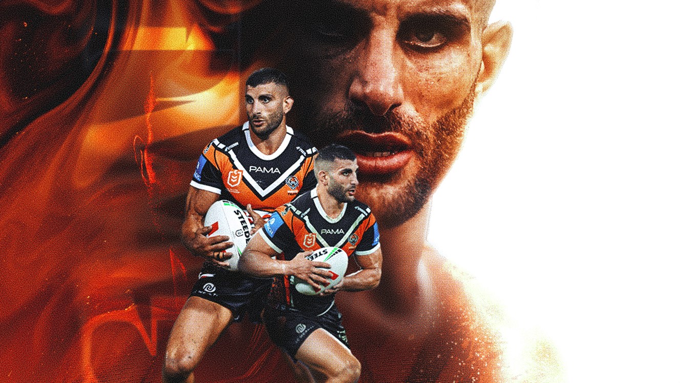 Alex Twal signs two-year contract extension