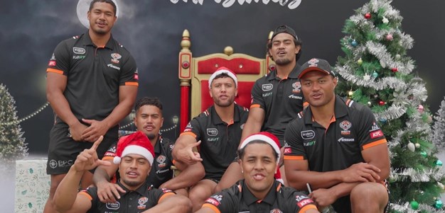 Merry Christmas from Wests Tigers