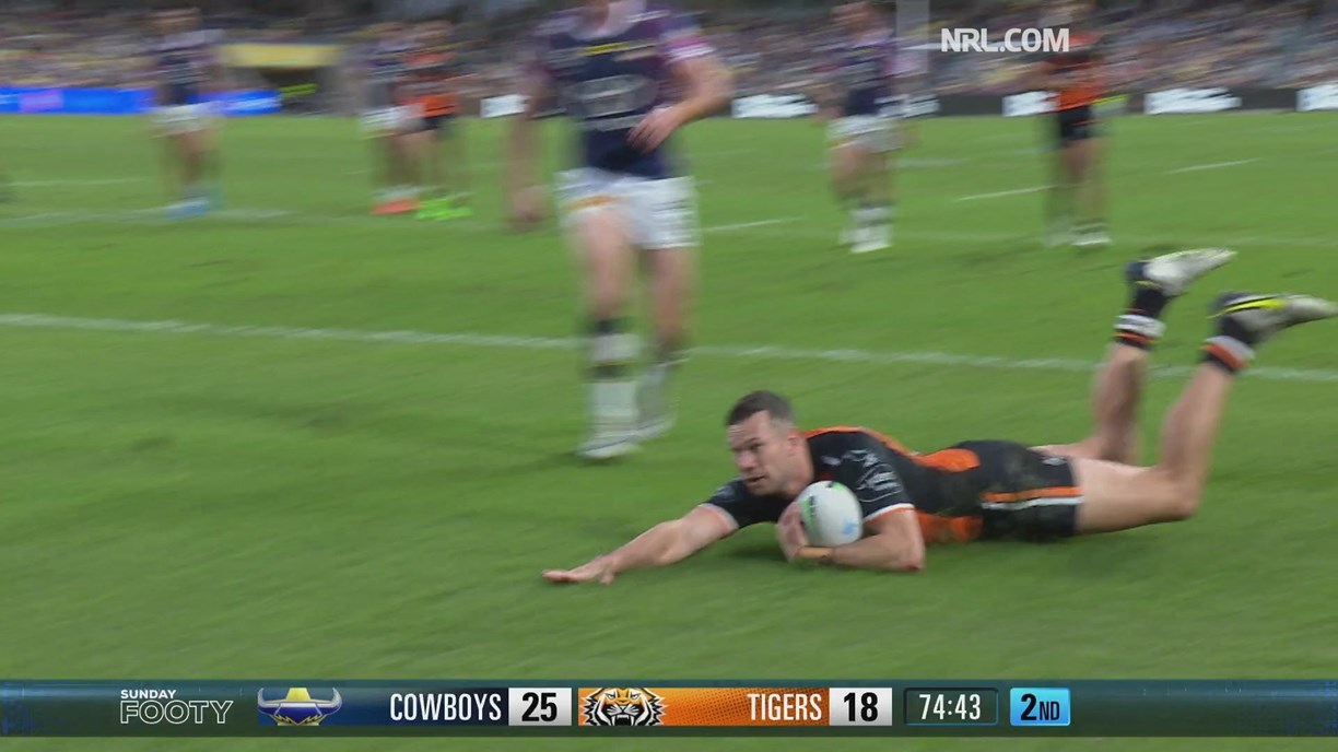 Naden in for second against Cowboys Naden in for second against Cowboys