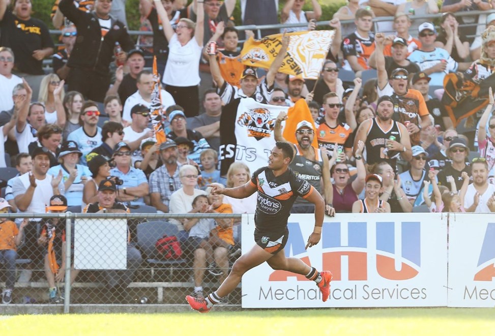 Competition - NRL PremiershipRound - Round 05Teams - Wests Tigers V Parramatta EelsDate - 2nd of April 2016Venue - Campbelltown Stadium, Sydney NSWPhotographer - Robb Cox