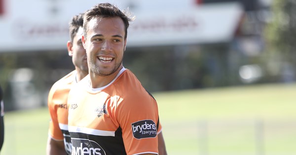 Why pressure won't get to Luke Brooks in 2018 | Wests Tigers