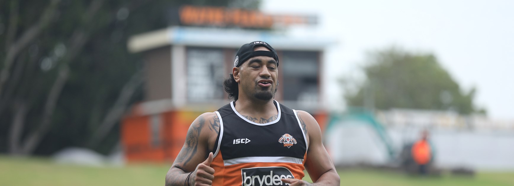 Fonua to lean on experience in NRL return