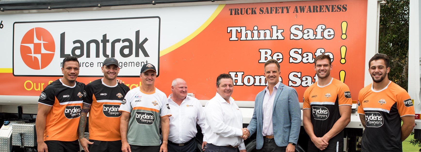 Lantrak Resource Management joins Wests Tigers as Corporate Partner