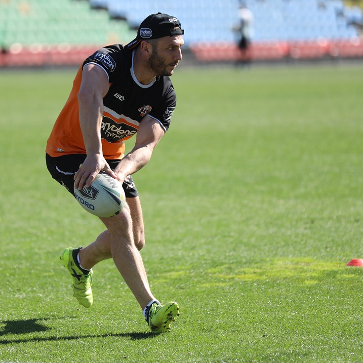 Farah full of praise for high-quality Dragons side