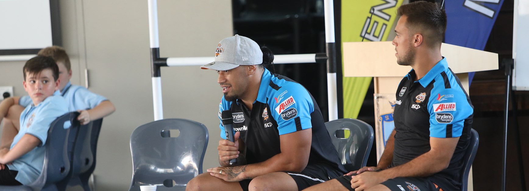 Wests Tigers in schools this week!