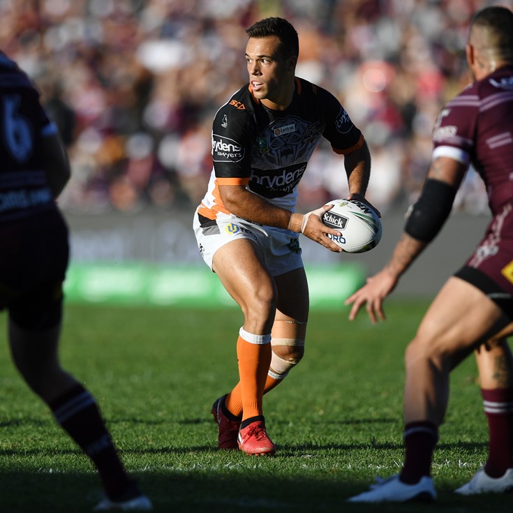 Wests Tigers thrash Sea Eagles in Sunday stunner