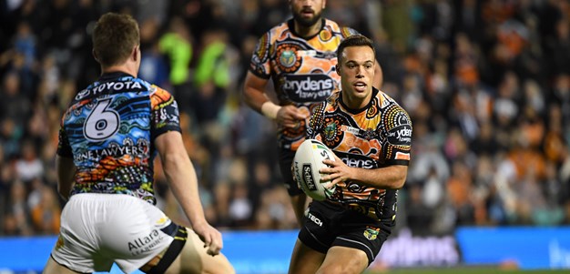 Brooks, Fonua shine as Wests Tigers beat Cowboys