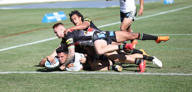 Magpies down Panthers in quality contest