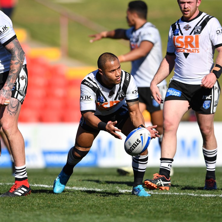 Gamble field goal snatches last-minute win for Wests