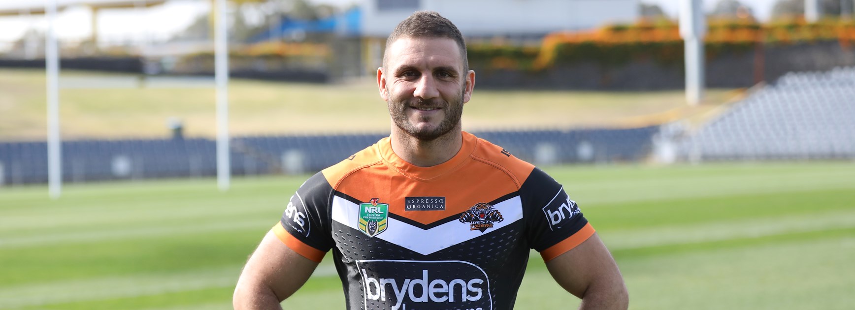 Farah returns for surreal finish at Wests Tigers