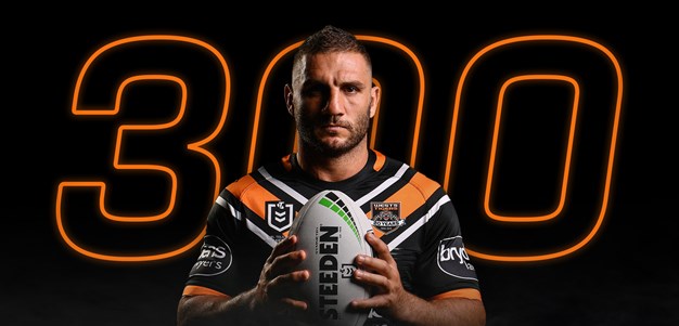 NRL congratulate Robbie Farah on 300th game