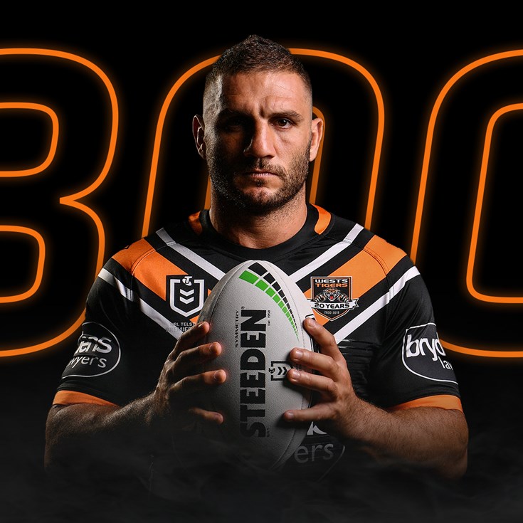 NRL congratulate Robbie Farah on 300th game