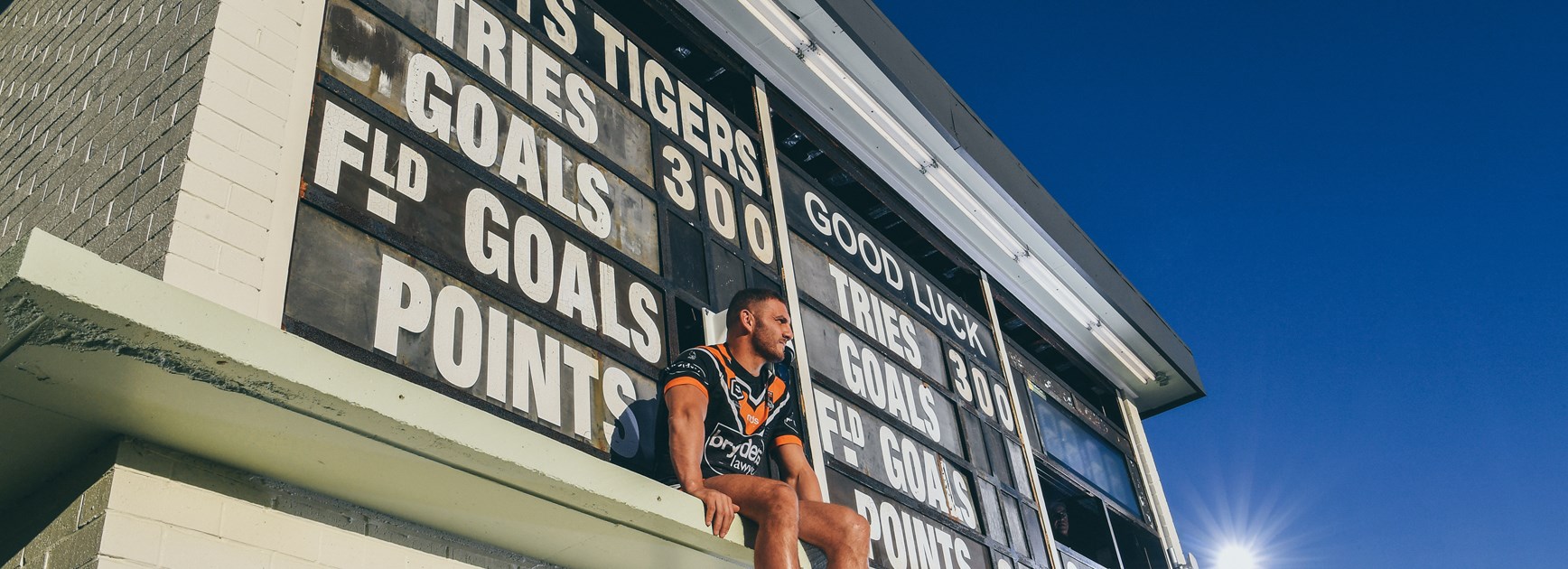 Robbie Farah will retire from the NRL at the end of the 2019 season.