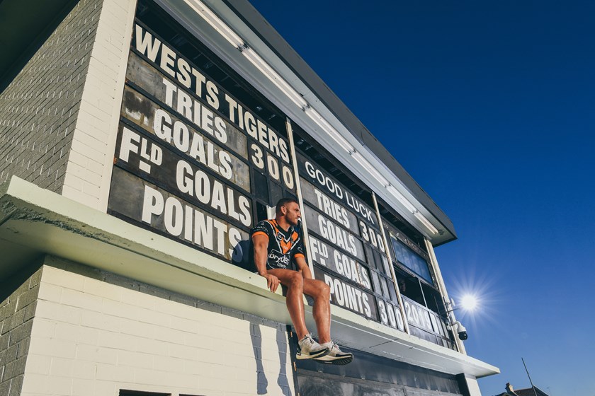 Robbie Farah will retire from the NRL at the end of the 2019 season.