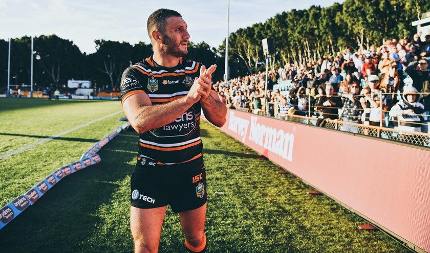 Robbie Farah returns to Wests Tigers at Leichhardt Oval in 2018