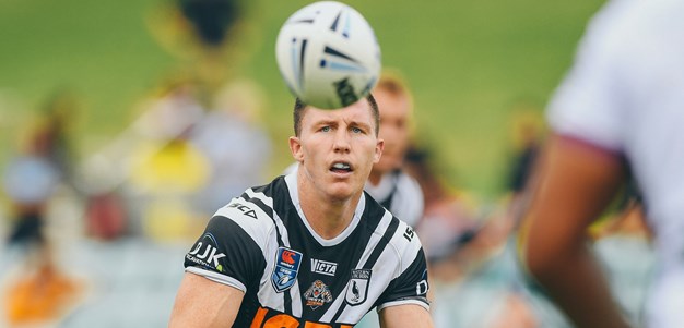 Second half comeback earns late draw for Magpies