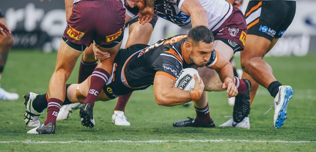 Wests Tigers dominate second half to down Manly