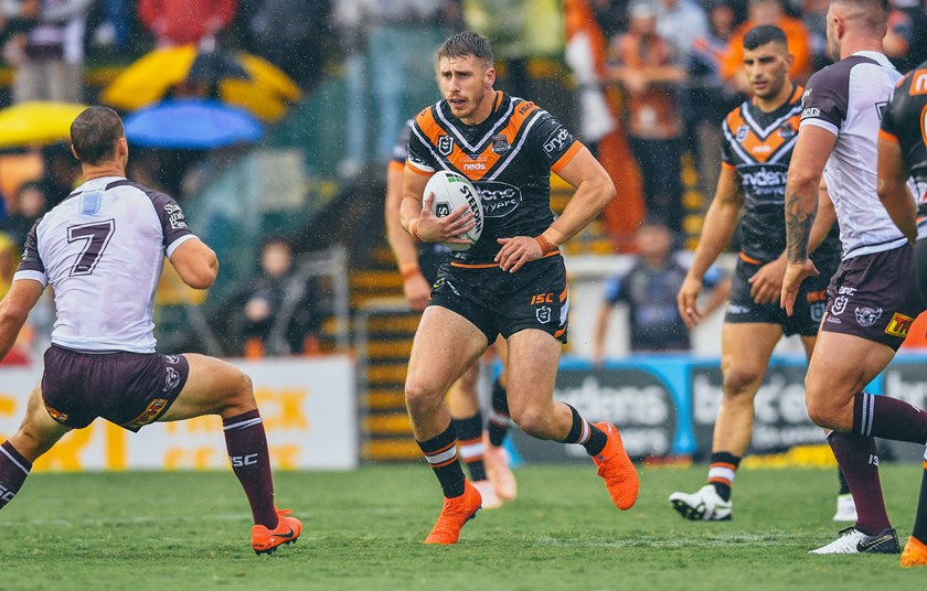 Paul Momirovski in action for Wests Tigers against the Sea Eagles in Round 1.