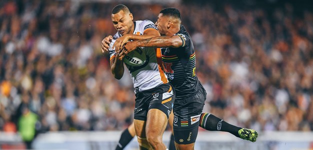 Wests Tigers pipped in Golden Point by Panthers