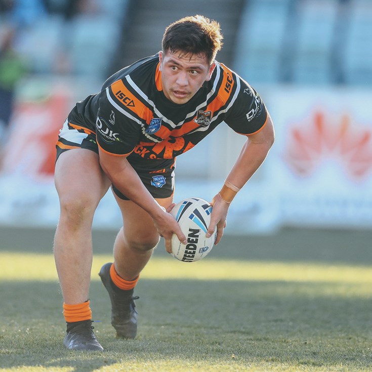 Wests Tigers down Thunderbolts for fifth straight win