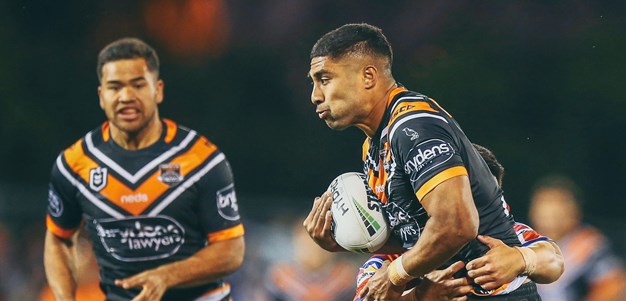 Jennings extends Wests Tigers lead off Brooks bomb