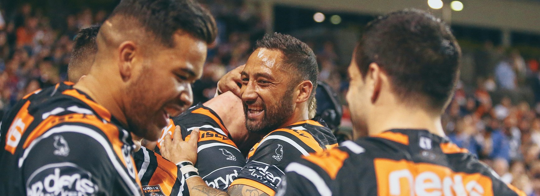 Benji brilliance as Wests Tigers demolish Knights' finals hopes