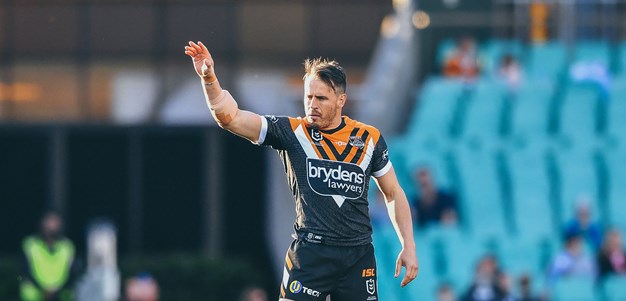 Reynolds not worried by position ahead of crucial Sharks clash