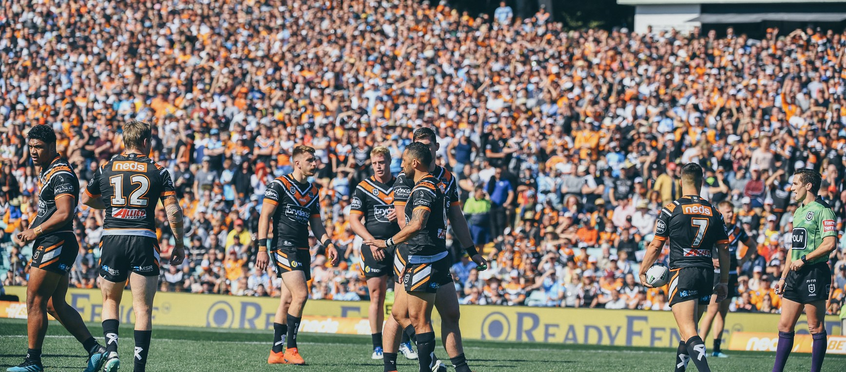 All the photos from Round 25!