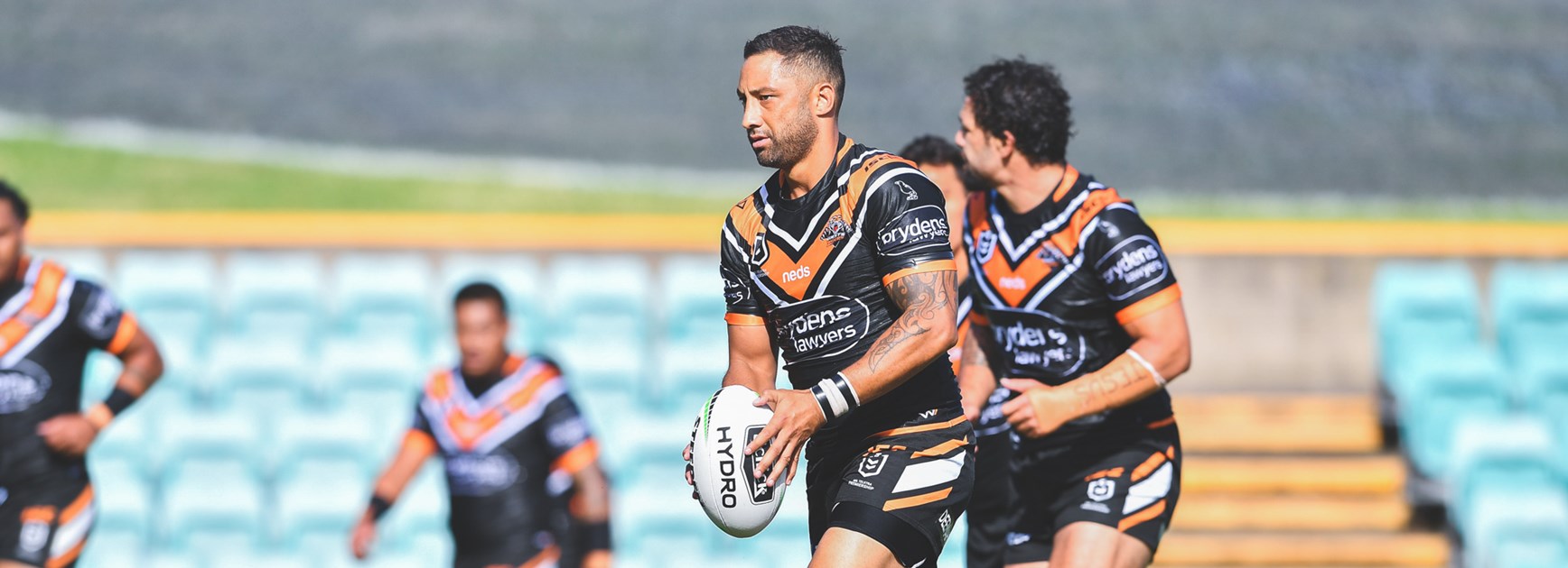 Knights triumph over Wests Tigers in free-flowing match