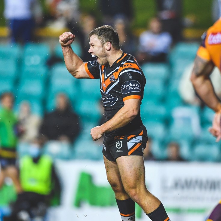 Walters produces Try of the Season contender