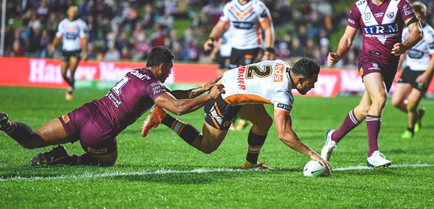 Nofoaluma cuts back inside for a his second try