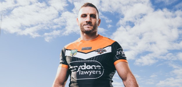 Farah reacts to Maguire's team selections for Round 5