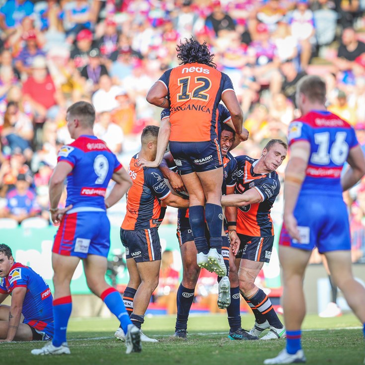 The best photos from our win in Newcastle!