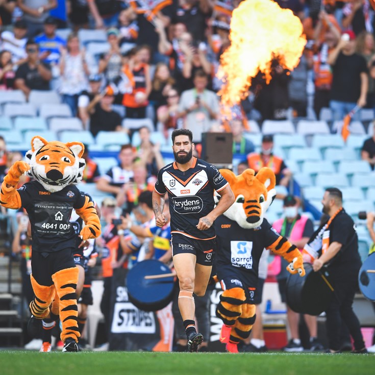 League Leaders: James Tamou
