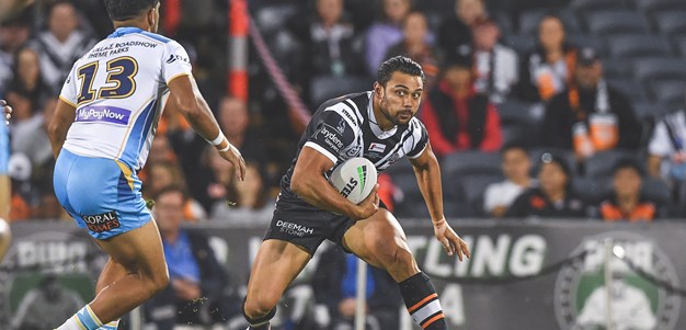 A quick-fire double to Nofoaluma gives Wests Tigers hope