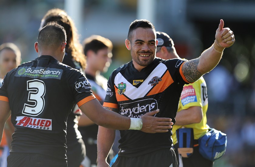 Dene Halatau in his final game for Wests Tigers in 2016