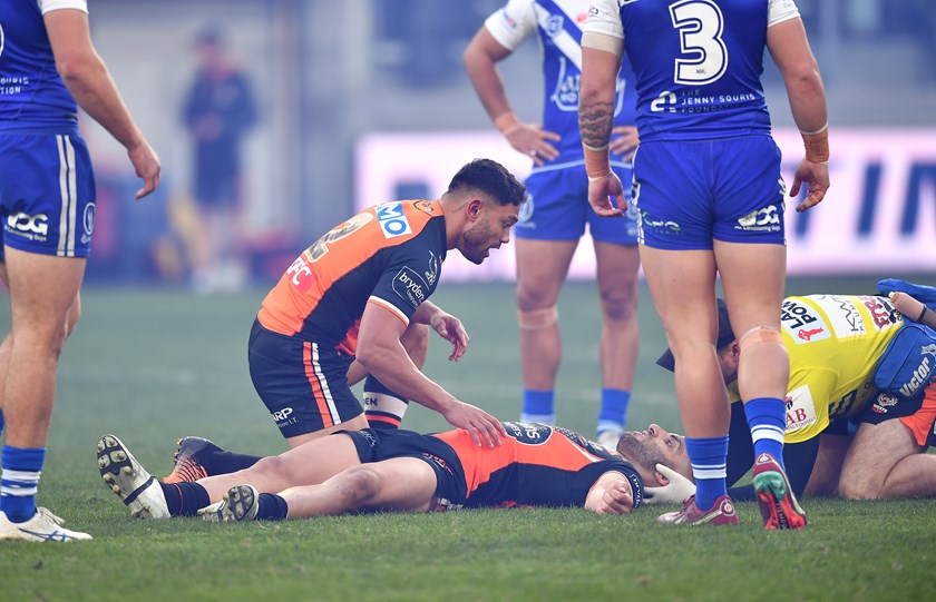 Twal concussed in first minute against the Bulldogs 