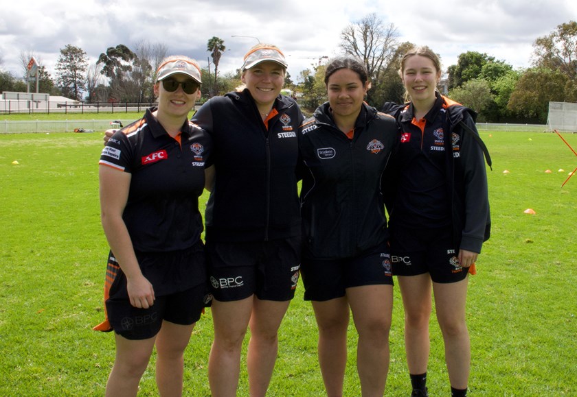 Sophie Curtain and Sarah Boyle alongside Folau Vaki and Jess Whelan