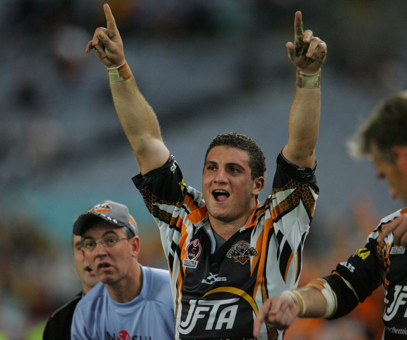Robbie Farah celebrates in 2005