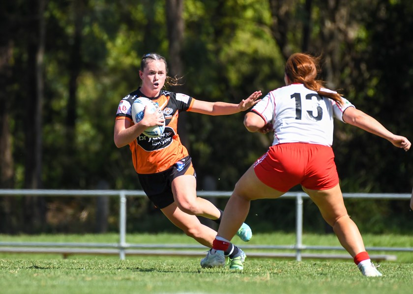 Tess Staines in action this season for Wests Tigers HNW team