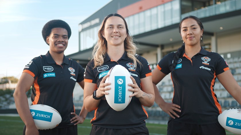 NRLW players Losana Lutu, Botille Vette-Welsh and Christian Pio