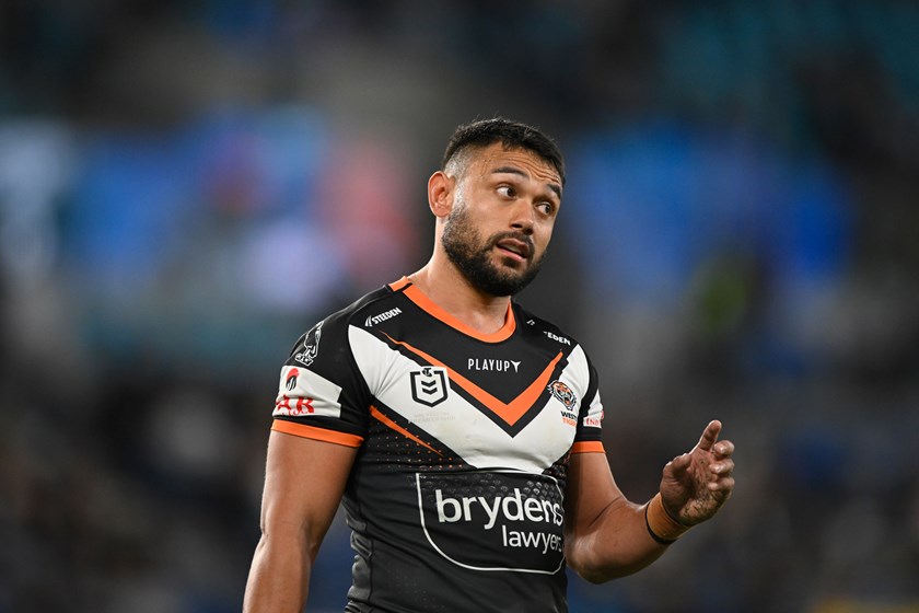 Nofoaluma returns to face the Dragons